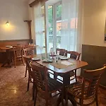 Maison d'hôtes Pension-restaurace Lugano 2*