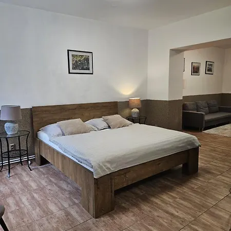 Pension-restaurace Lugano 2* Hřensko