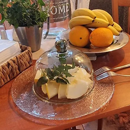 Konukevi Pension-restaurace Lugano Hřensko