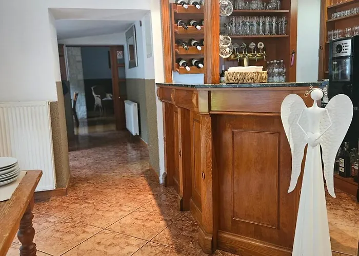 Pension-restaurace Lugano Hřensko