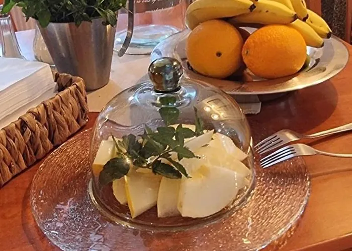 ゲストハウス Pension-restaurace Lugano Hřensko